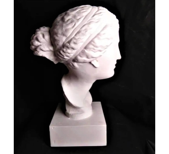 Buste de la Vénus de Martres d'après Praxitèle,...