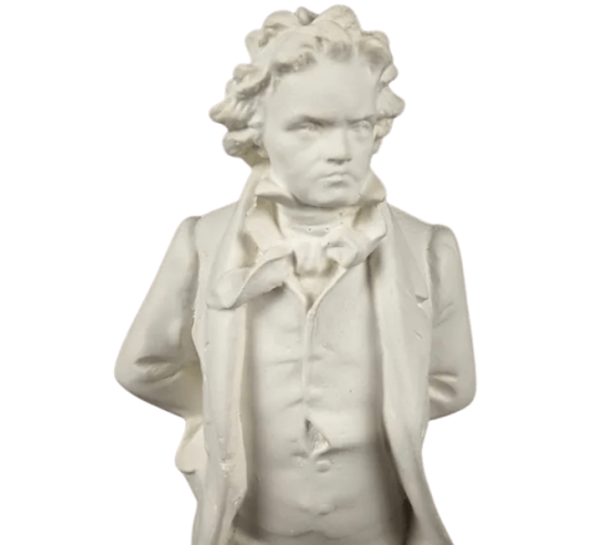 Estatuilla de Ludwig van Beethoven, compositor,...