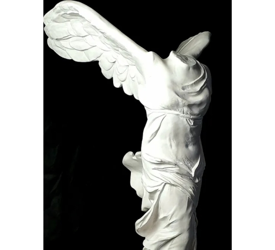 Statue of the Victory of Samothrace, Louvre Museum