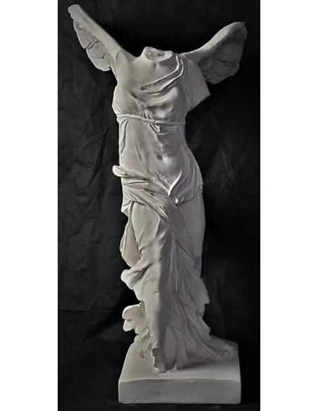 Statue of the Victory of Samothrace, Louvre Museum