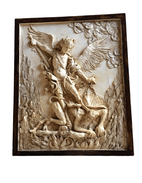 Bajorrelieve del Arcángel San Miguel derrotando al demonio, según Guido Reni