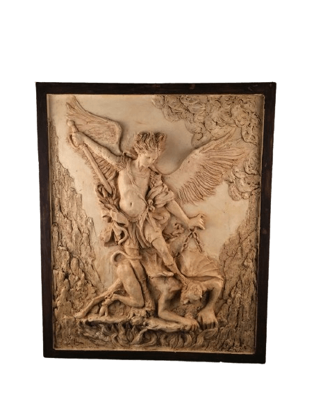 Bajorrelieve del Arcángel San Miguel derrotando al demonio, según Guido Reni