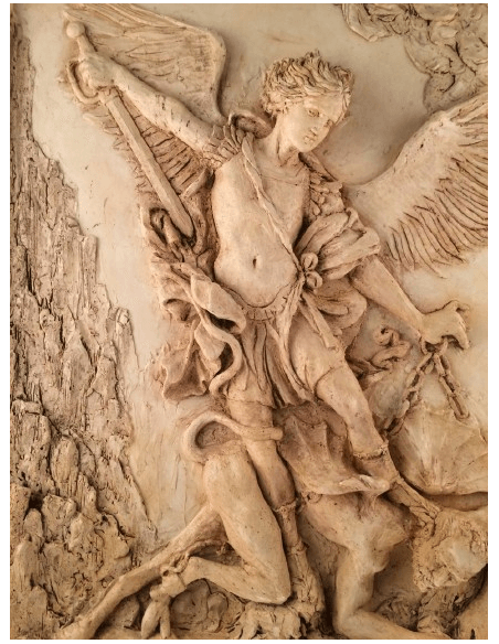 Bajorrelieve del Arcángel San Miguel derrotando al demonio, según Guido Reni