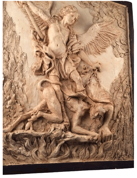 Bajorrelieve del Arcángel San Miguel derrotando al demonio, según Guido Reni
