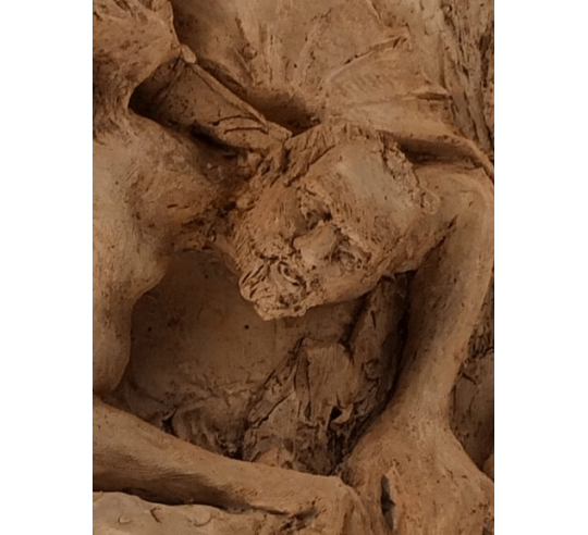 Bajorrelieve del Arcángel San Miguel derrotando...