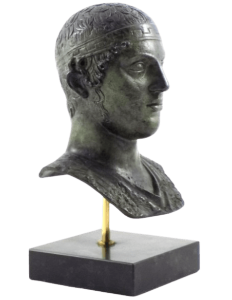 Busto en bronce del Auriga de Delfos o Hêniokhos según Pythagore de Rhégion